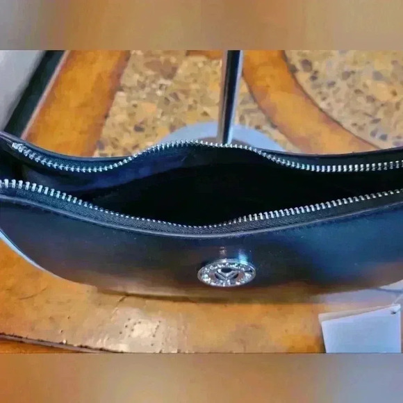 Valentino Orlandi crossbody with coin pouch NWT - Picture 7 of 11